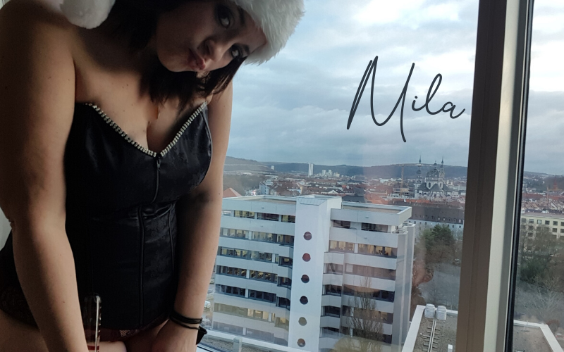 Escort Mila wünscht Dirty Christmas
